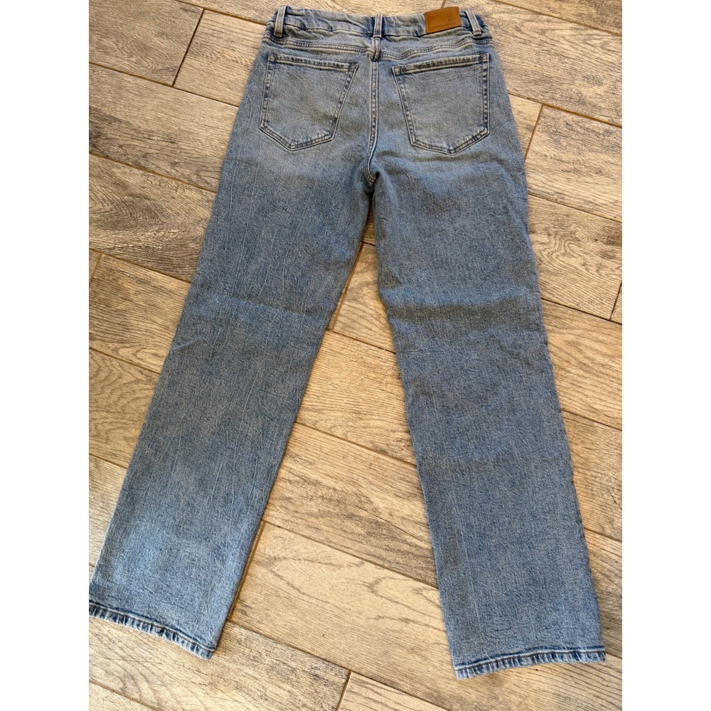 BKE Andi Straight Leg Jeans 28x32 Light Wash Slim Fit Mid Rise 28 x 32 AXB253R